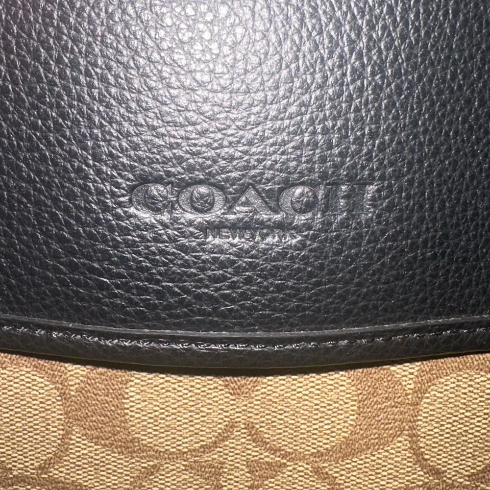 Coach Sullivan Portfolio Briefcase!